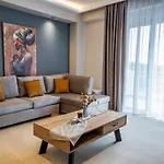 Aether, Light Modern Living 아파트 Gaitani