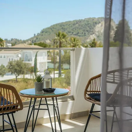 Aether, Light Modern Living Апартаменты *